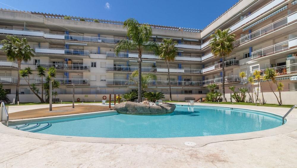 Port Canigo Apartments Roses Exteriér fotografie